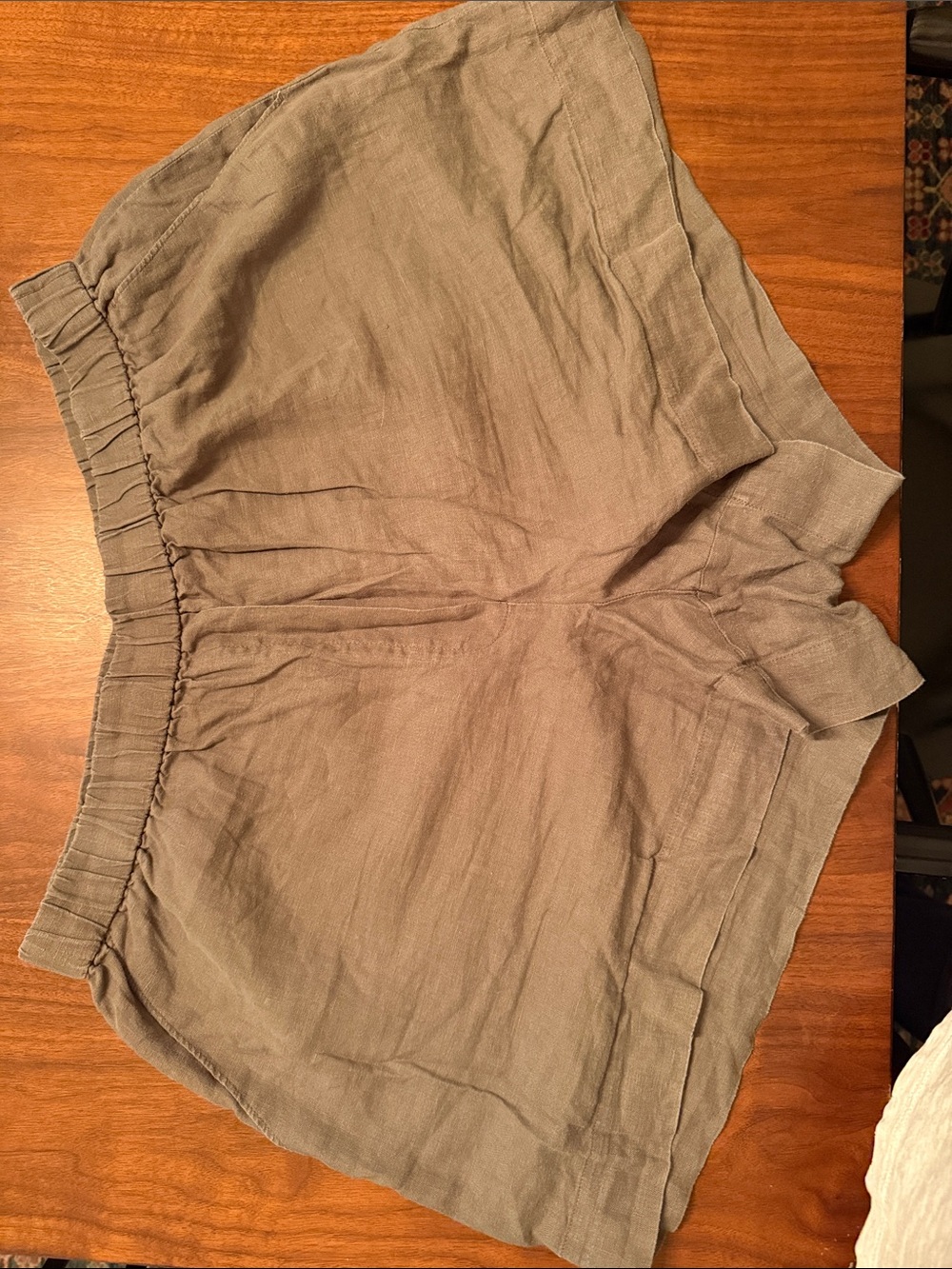 Olive Green Everlane Women's Linen Blend Pull-On Shorts